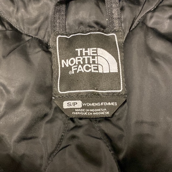 The North Face Ski Jacket 600 HyVent Women Small Black - Picture 6 of 11
